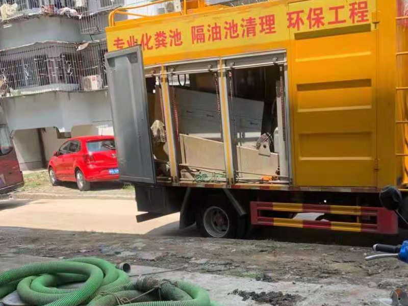 东城管道疏通公司新世界马桶维修公司新世界管道疏通