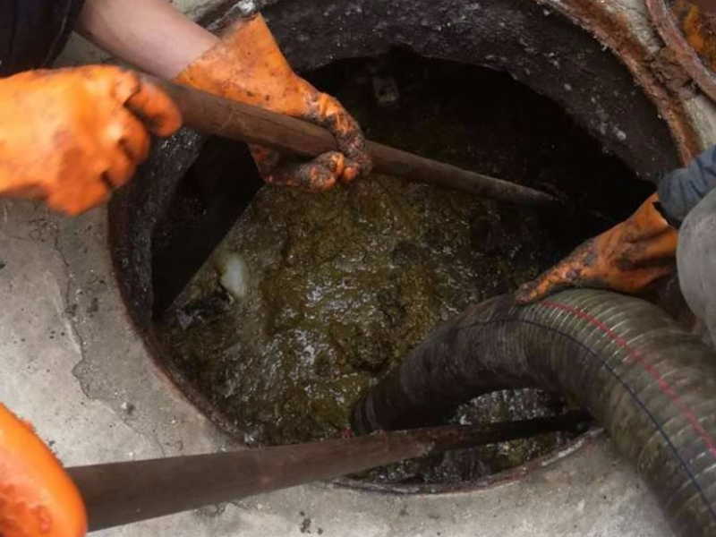 北京东城区下水道疏通，管道疏通，修马桶地漏菜盆