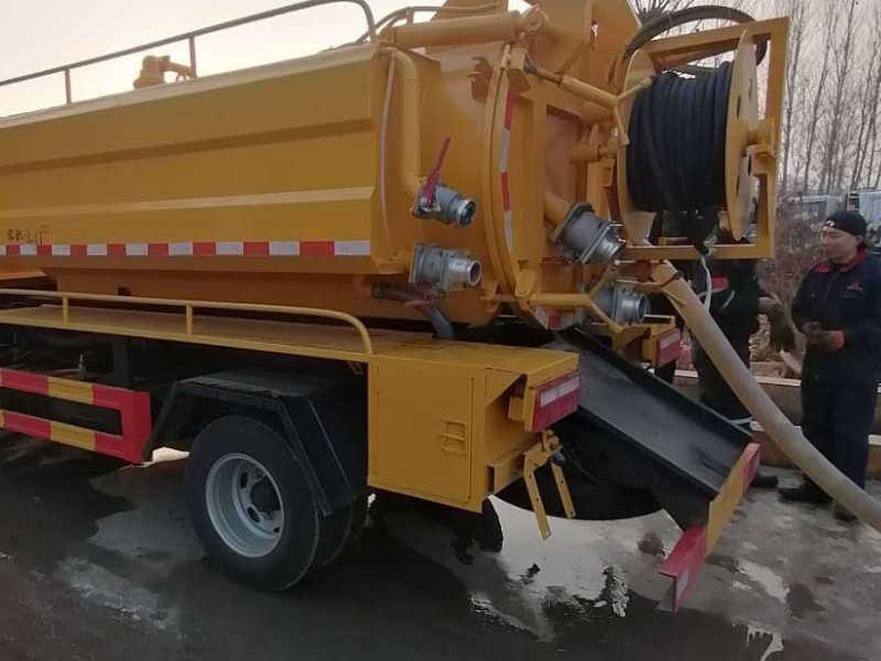 东城区化粪池清底抽粪污水清运人工清掏干净彻底