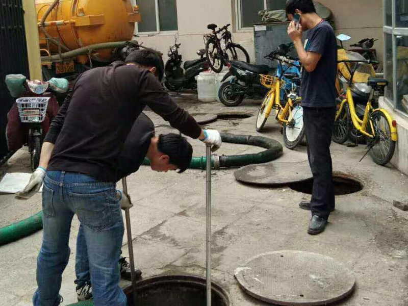 东城管道疏通公司东直门智能马桶坏了维修东直门上门
