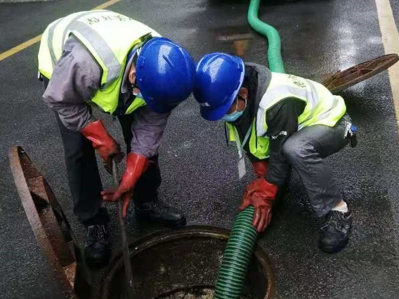 东城下水道疏通王府井化粪池清理公司电话王府井下水道